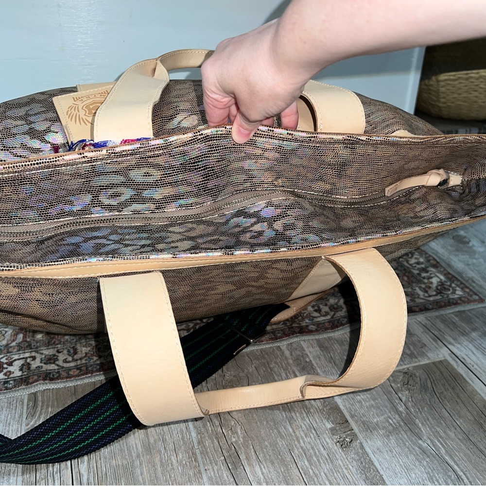 Consuela Iris Max Tote w/Strap - Picture 4 of 15